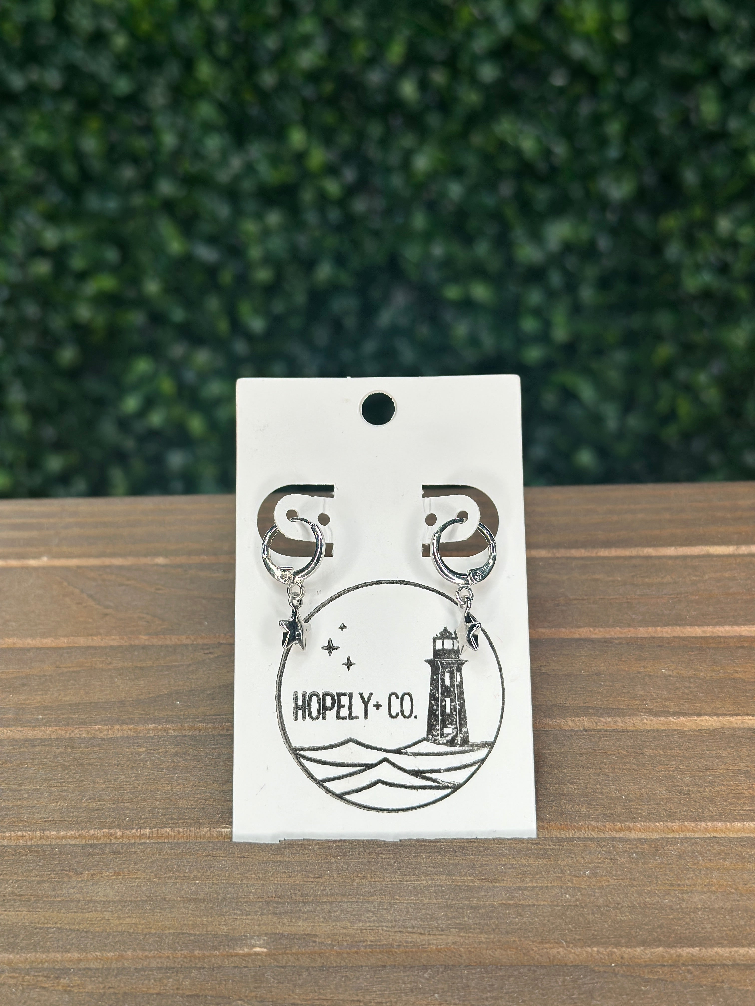 Hopely + Co - Huggie Hoops