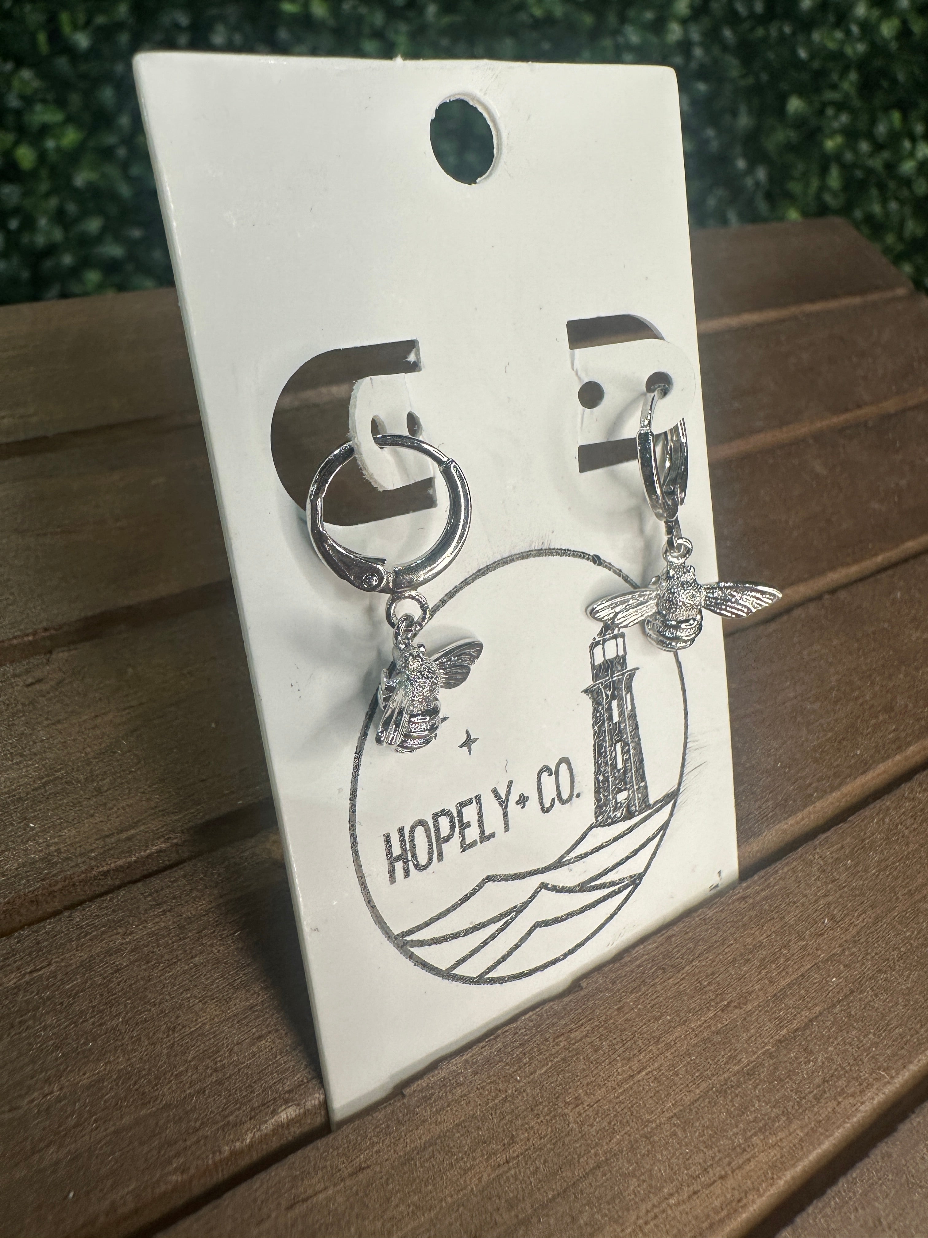 Hopely + Co - Huggie Hoops