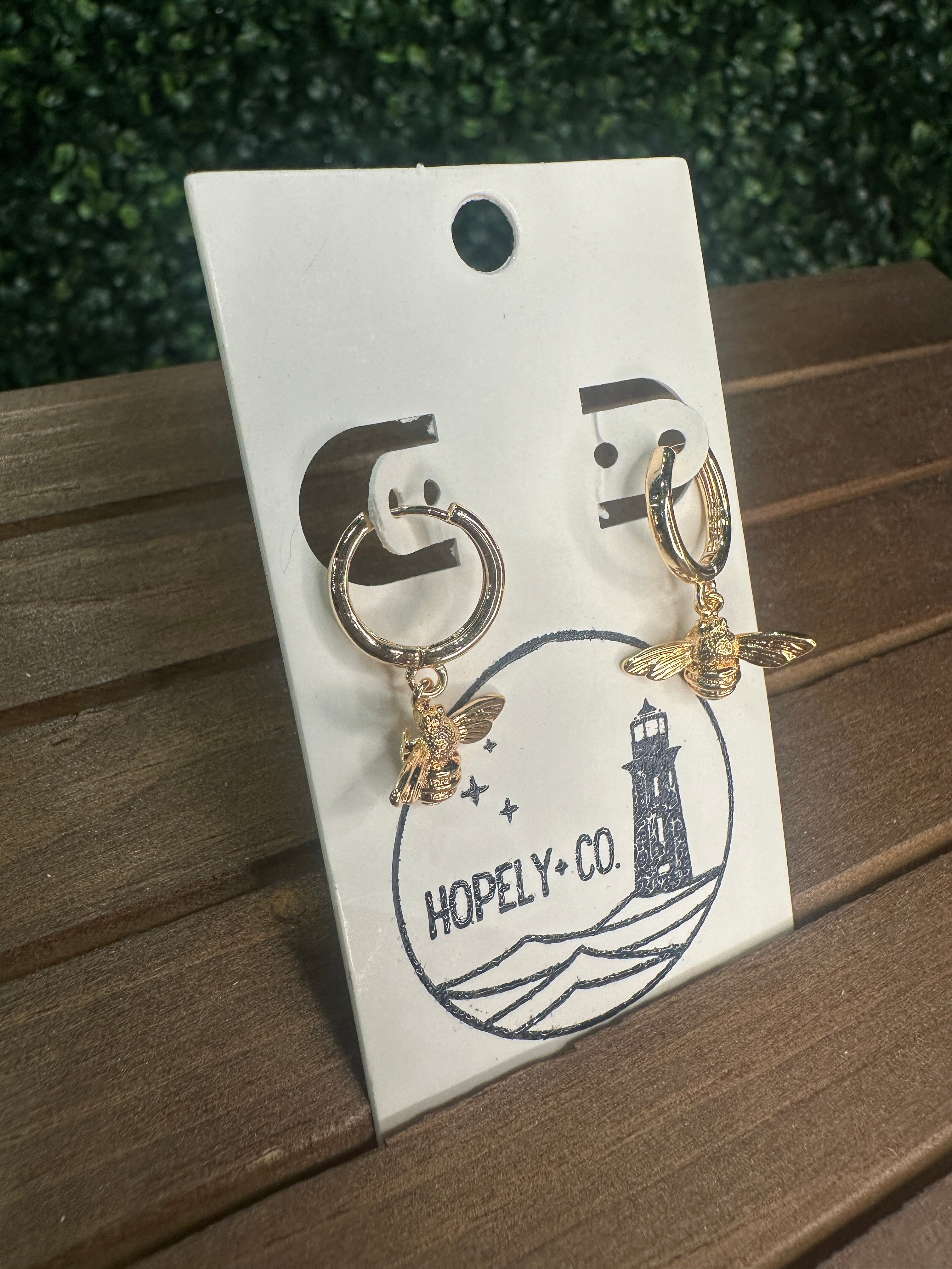 Hopely + Co - Huggie Hoops
