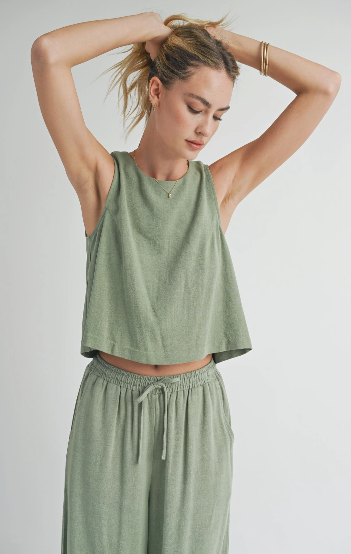 Sugarloaf Linen Tank and Pants Set