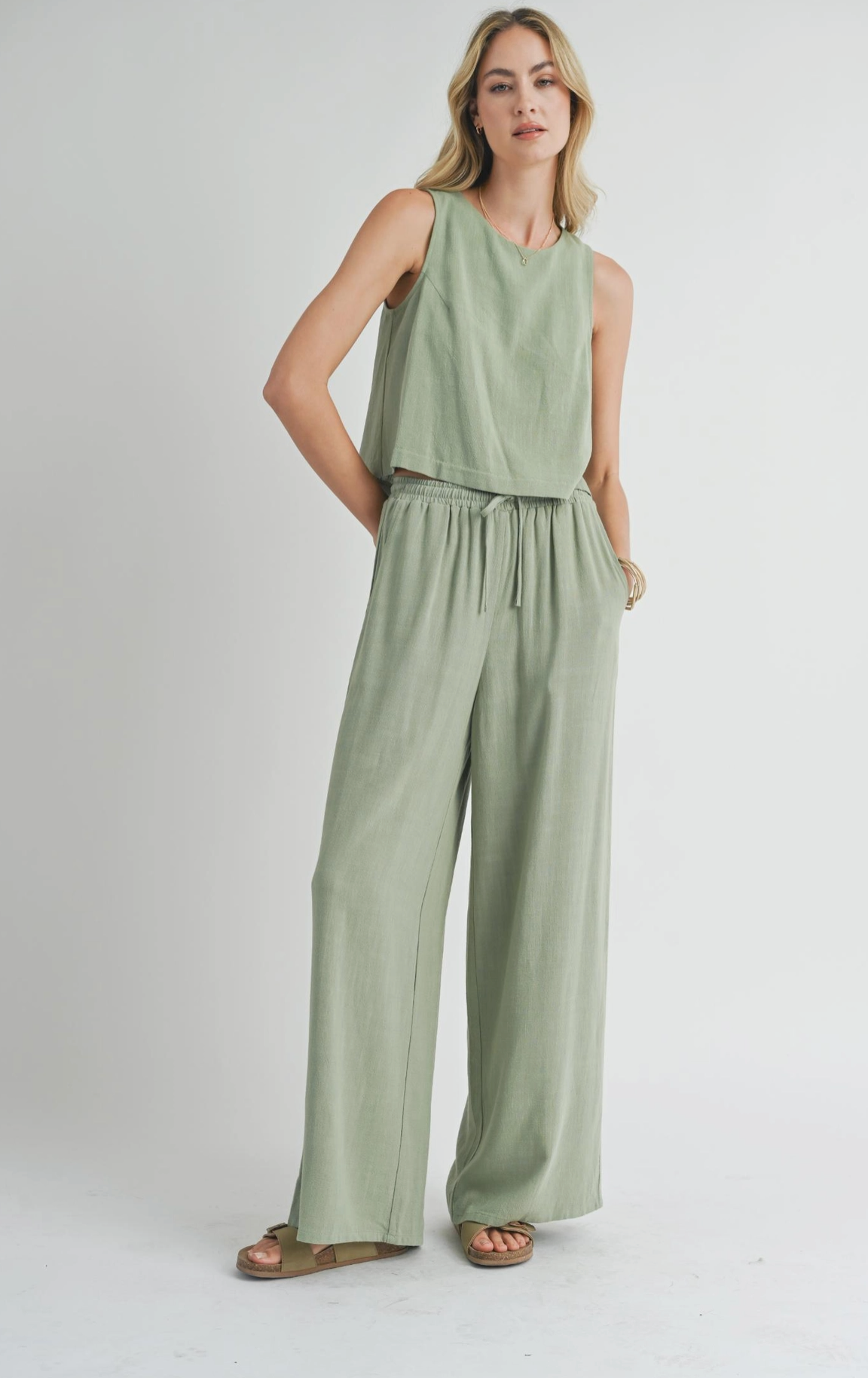 Sugarloaf Linen Tank and Pants Set