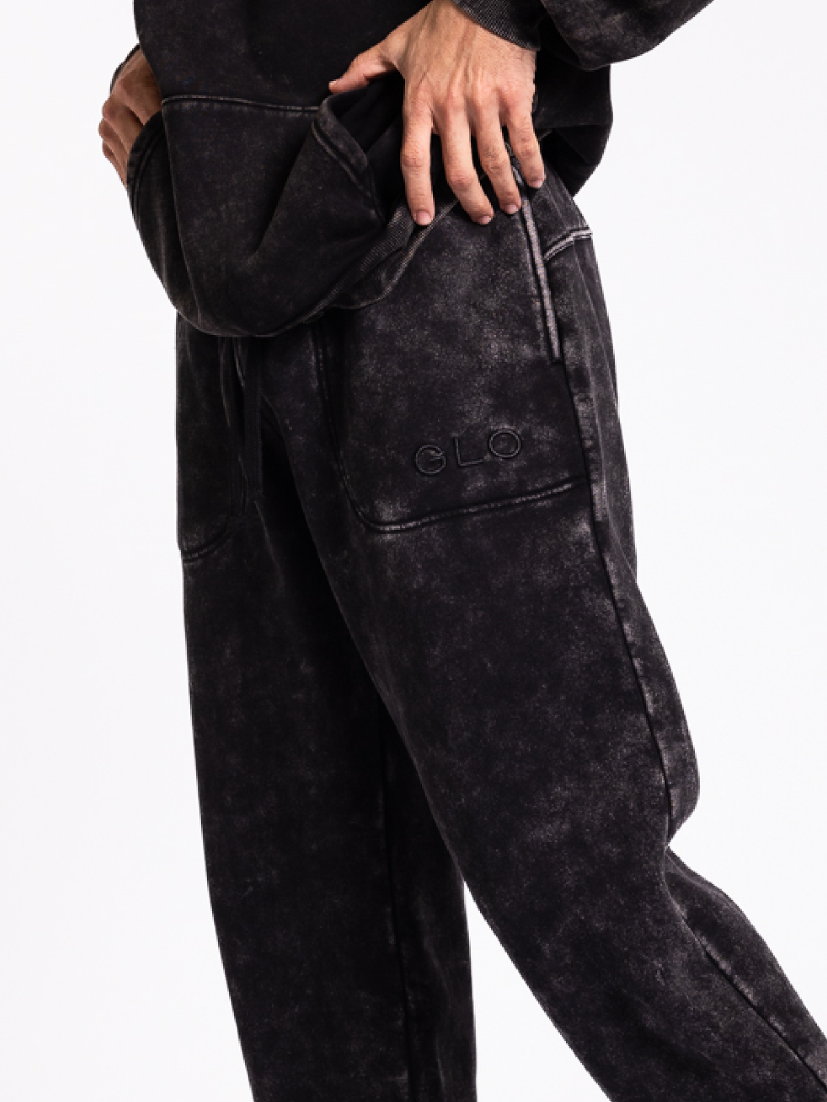 Kingdom Essential Hoodie - Snow Wash - Black