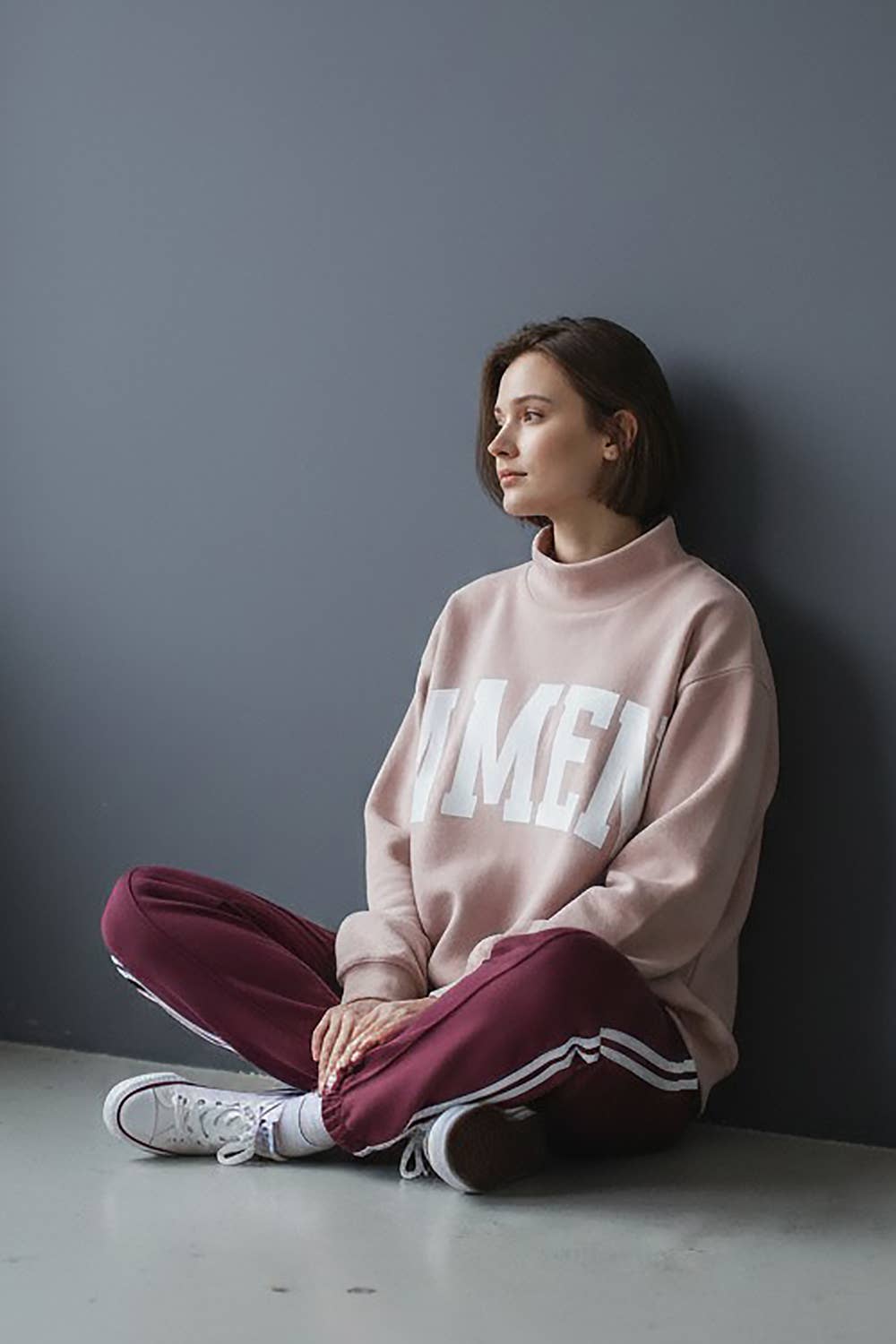 'WWJD & AMEN' Reversible Mock Neck Sweatshirt: PINK/WHITE