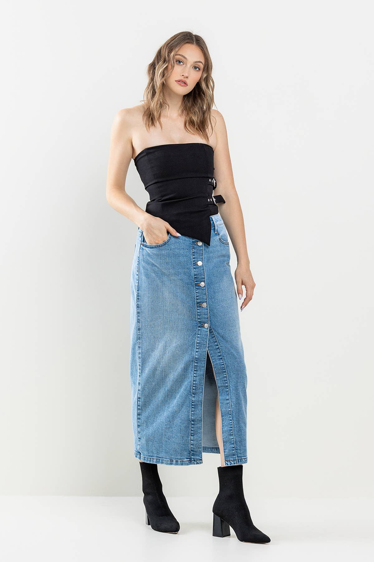 COMFORT STRETCH BUTTON DOWN MAXI SKIRT