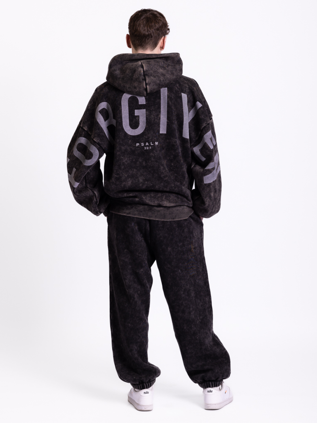 Kingdom Essential Hoodie - Snow Wash - Black
