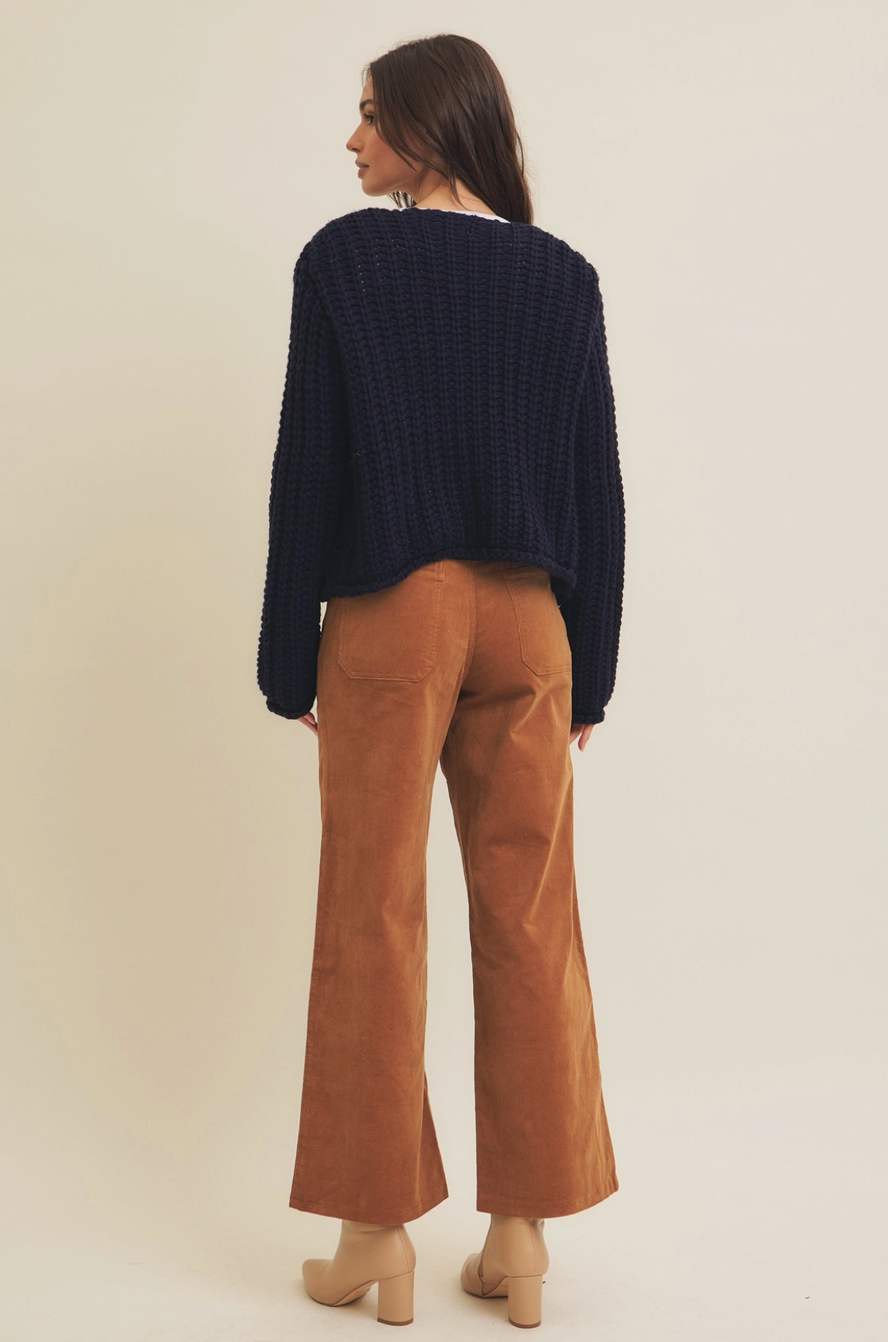 Button-Down Chunky Sweater Cardigan with Pockets