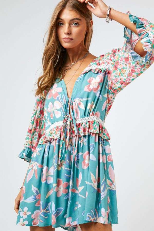 FLORAL PRINT TIE FRONT ROMPER