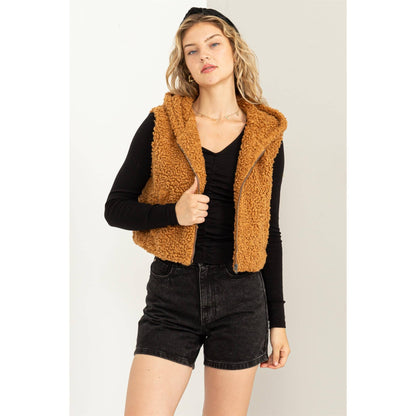 COMFORT CUTIE FLUFFY FULL ZIP CROPPED HOODED VEST